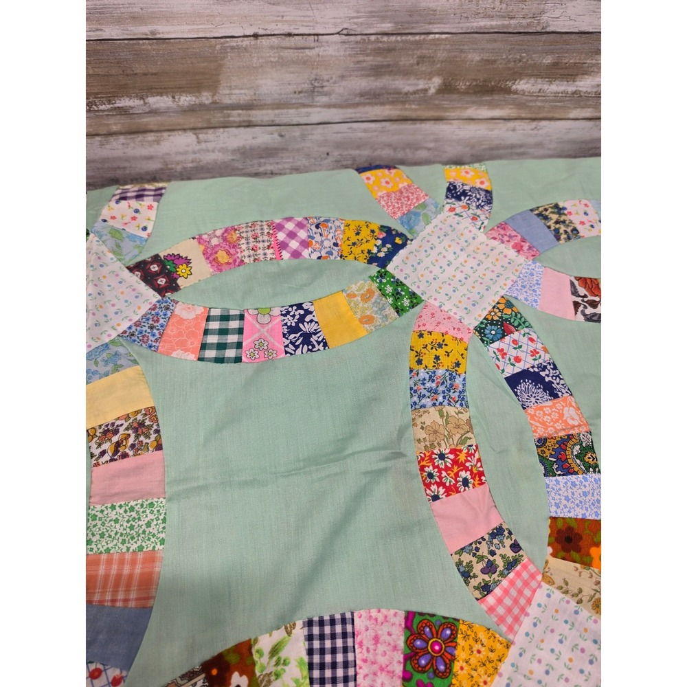 Vintage Double Wedding Ring Quilt Top Mint Green Multi Scrap Patchwork 55x93 - Picture 4 of 9